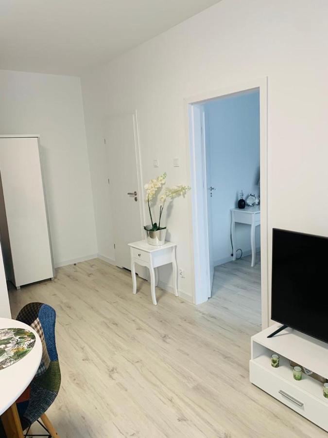 Apartament Walczaka 15 MIEJSCE PARKINGOWE Gorzow Wielkopolski Bagian luar foto